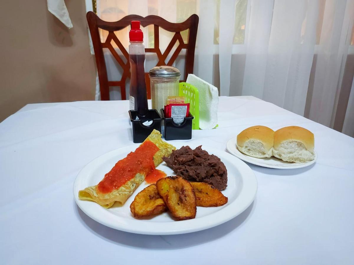 Hotel Continental Plaza San Miguel Dış mekan fotoğraf