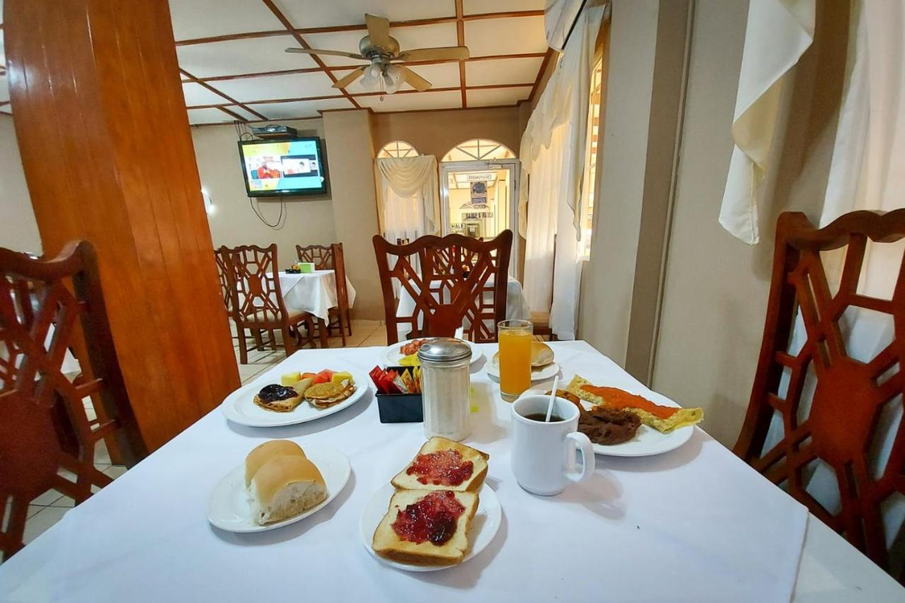 Hotel Continental Plaza San Miguel Dış mekan fotoğraf