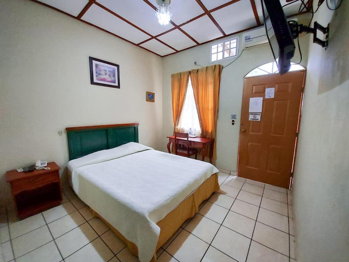 Hotel Continental Plaza San Miguel Dış mekan fotoğraf